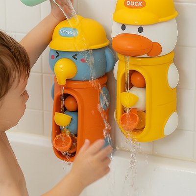 Jouet baignoire bebe | FunSplash - SIAKA BISSIN